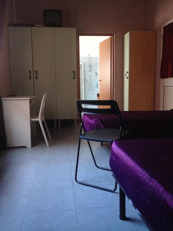 Casa Per Ferie Raggio Di Sole Bed & Breakfast Ceriale Bagian luar foto