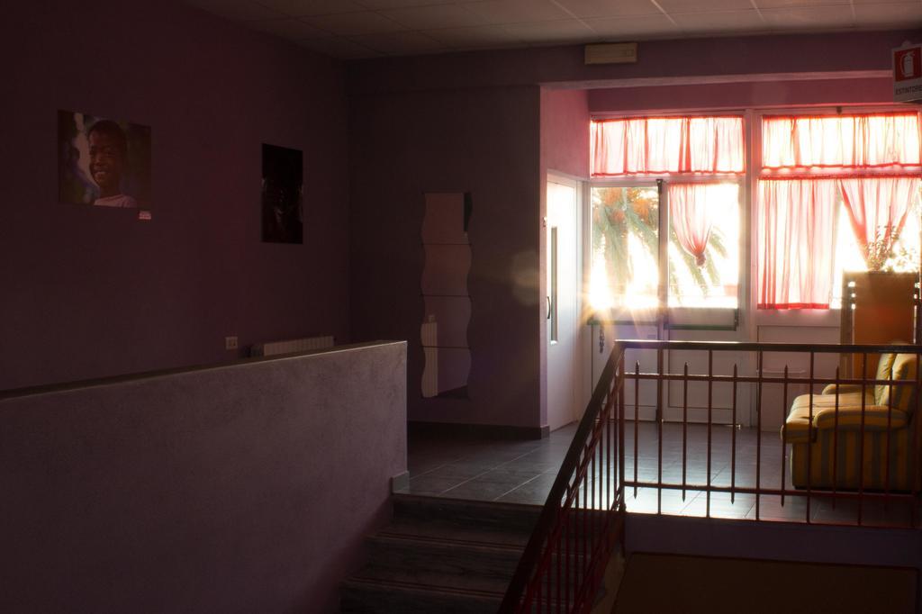 Casa Per Ferie Raggio Di Sole Bed & Breakfast Ceriale Bagian luar foto